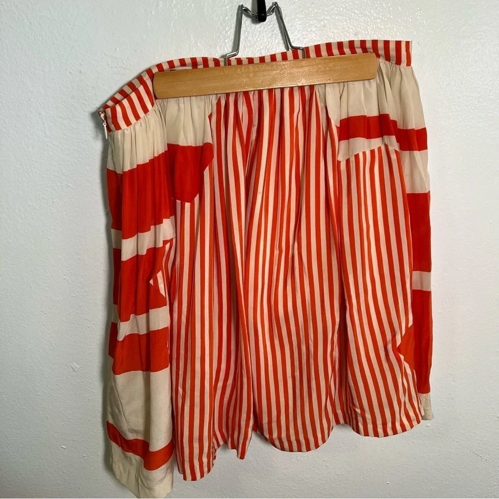 Twinkle by Wenlan Women's Size 6 A-Line Skirt Orange Cream Stripes Zip Side Silk